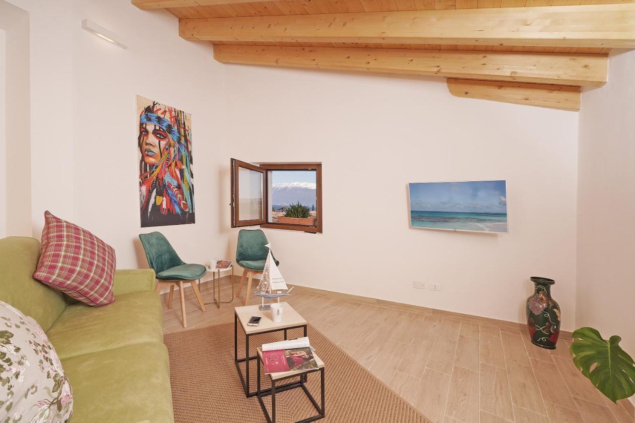 Apartments Villa Bougainville San Felice del Benaco Bagian luar foto