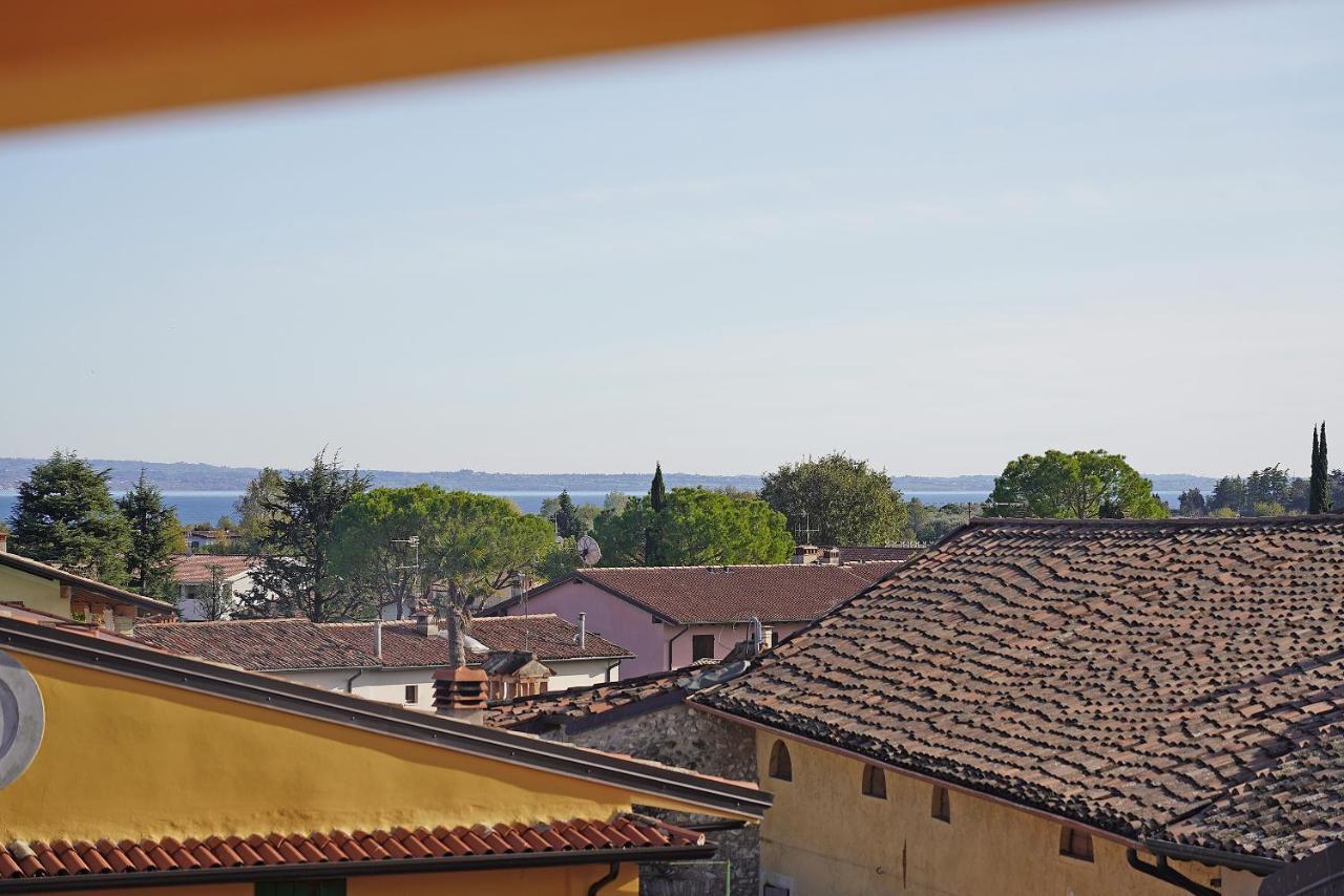 Apartments Villa Bougainville San Felice del Benaco Bagian luar foto