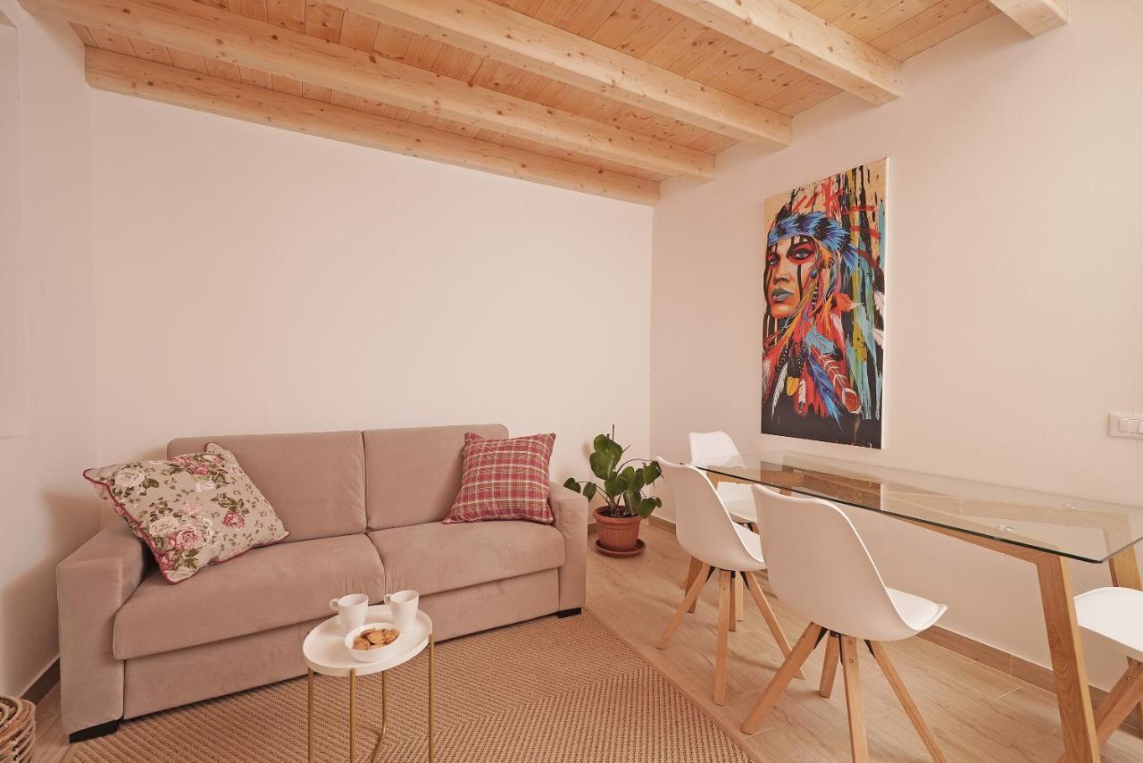 Apartments Villa Bougainville San Felice del Benaco Bagian luar foto